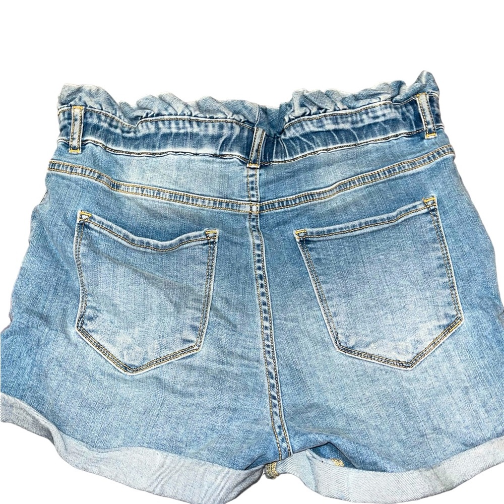 FASHION NOVA PAPERBAG SHORTS, SIZE M